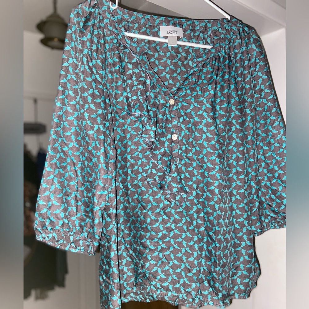 LOFT Women's Blue and Gray Top